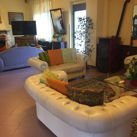 Hotel La Lucciola Chianciano Terme Kültér fotó