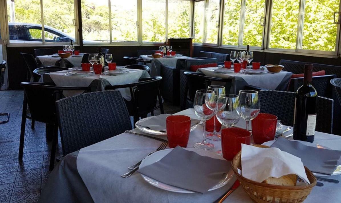 Hotel La Lucciola Chianciano Terme Kültér fotó